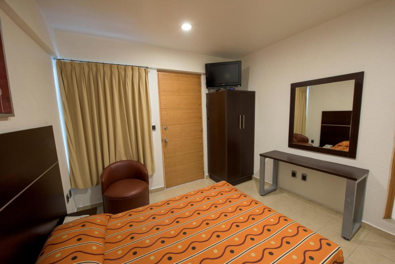 Hotel Oaxaca Inn Express Екстер'єр фото